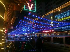 -青瓦餐厅·生鱼片·韩园烤肉(西塔店)