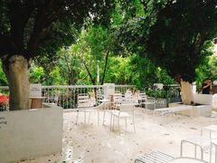 -ADO KAFE(大学城店)