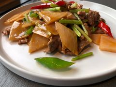 酸萝卜炒牛肉-日上三甘(三里屯店)