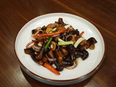 姬松茸炒牛肉-中发源·清真餐厅(春风店)