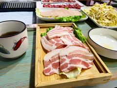烤五花肉-犇牛记·鲜牛肉火锅