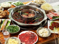 -六公里老火锅(总店)