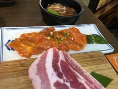 鲜五花肉-香猪坊韩国烤肉专属门店(魏公村店)