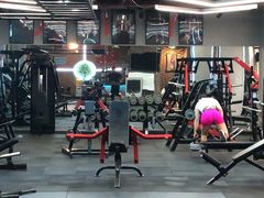 -豪思成DK健身私教连锁(凯乐国际店)