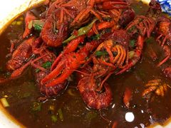 魏四龙虾-魏四小鱼锅贴王