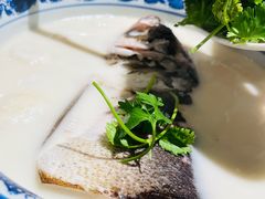 -南京金牛湖巨碗鱼头