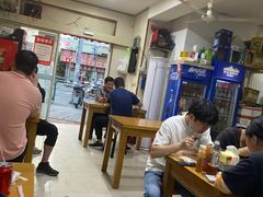 大堂-老胡烧烤(崂山店)