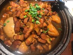 板栗红烧肉-Local泰莲庭(虹鳟鱼店)