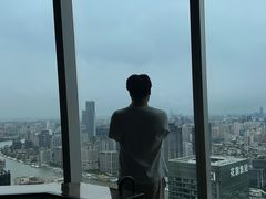 -上海浦东丽思卡尔顿酒店