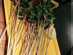 -串门邻居串串火锅(云南南路店)