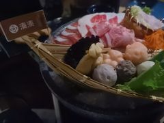 -湊湊火锅·茶憩(上海合生汇店)
