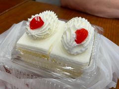 -红宝石·鲜奶小方·海派西点房(南丹店)