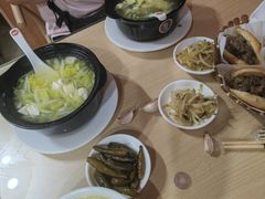 -闫家驴肉老店(华电一校店)