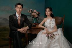 -乐派诗婚纱摄影