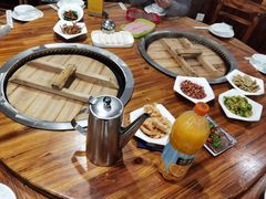 -三里屯土灶炖公鸡地锅鸡(江东店)