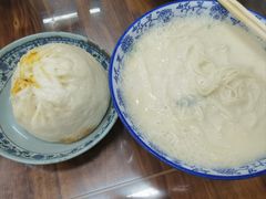 -雪琴面馆富安特色鱼汤面(城中花园店)