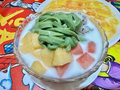 杂果绿茶拉面-甜心妈妈·榴莲星级糖水(北京路总店)