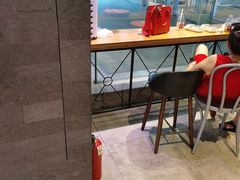 -巴黎贝甜(大宁国际商业广场店)