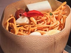 -芸山季·云南野生菌火锅(人民广场来福士店)