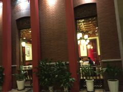 -梅龙镇酒家(南京西路总店)