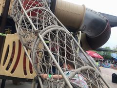 -兴芮温泉度假区