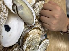 -蚝哥花姐湛江烤生蚝(美丽湾市场店)