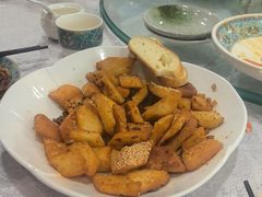 -汗腾格里·风味餐厅(新疆驻京办店)