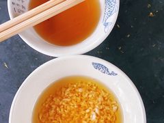 -茅草房·河畔园林火锅