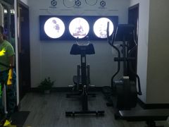 -简·无界健身工作室·运动康复·体态(石厦店)