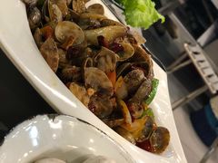 -马路牙子烧烤音乐酒馆(望京店)
