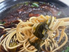 -小龙大肉面馆