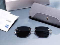 -目艮眼镜SHOWROOM(品牌集合店)