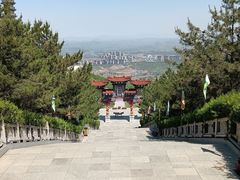 -辛安庄鸡鸣山景区