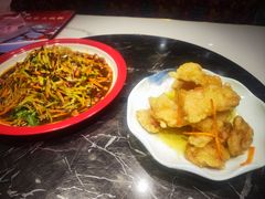-九妹农家大铁锅东北菜(江湾店)