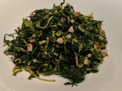-头上红煨盐鸡·非遗院子餐厅