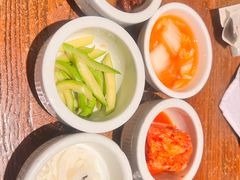 -萨拉伯尔(燕莎友谊商城店)