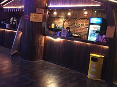 -YOGO优果密室逃脱(新佳丽广场店)
