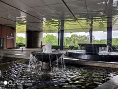 -上海滴水湖皇冠假日酒店