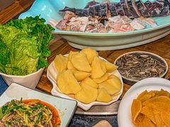 -老刘生态大鱼坊铁锅炖鱼(赛马场店)
