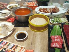 -龙聚德北京烤鸭(沙坪坝华宇A馆店)