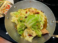 -川流不息·地道川菜·小龙虾(新松江路店)