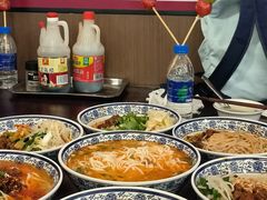 -巍山𤆵肉饵丝