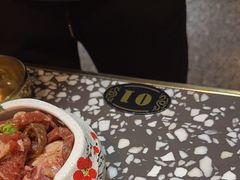 -黑牛の場烤肉(摩天活力城店)