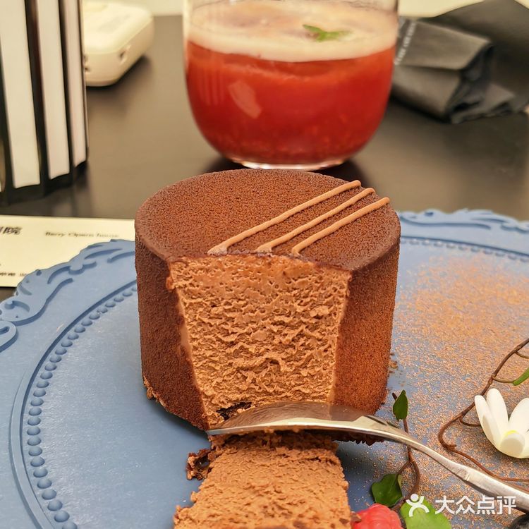 天津泰安道!充满美好元素的街角咖啡店!