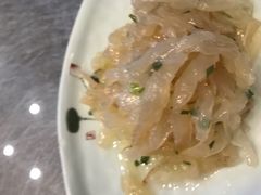 -侬佳蒸菜馆(听潮店)