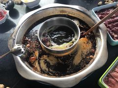 -楠柏弯休闲山庄(梨花溪店)