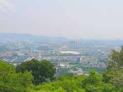 -灵岩山风景区