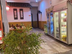 -三道苗苗鱼·美蛙黄辣丁(八里店)