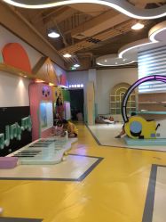 -多多淘儿童体验中心(重庆来福士店)