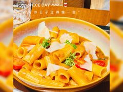 -JINNS锦时 steak&pizza(浸信会礼拜堂旧址店)